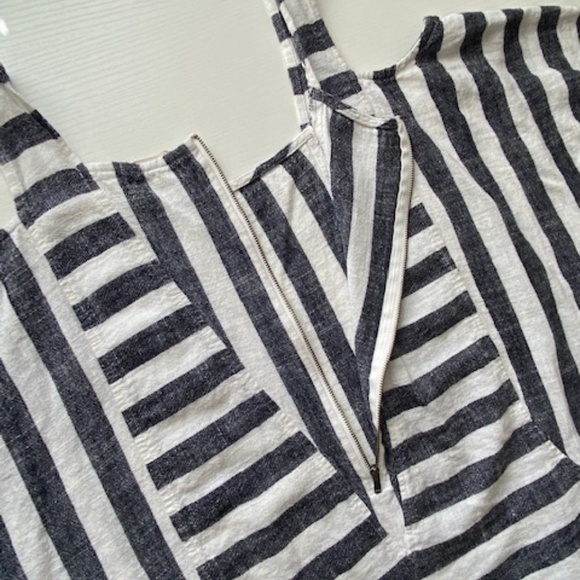 Soft Surroundings Sunset Park Cold Shoulder Tunic Striped Top Size M - Picture 6 of 12